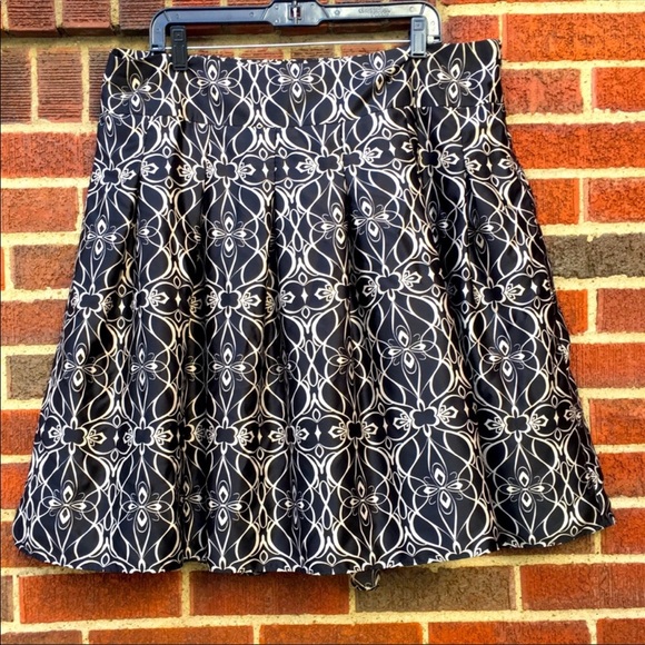 Mossimo A-Line Skirt - Picture 1 of 10
